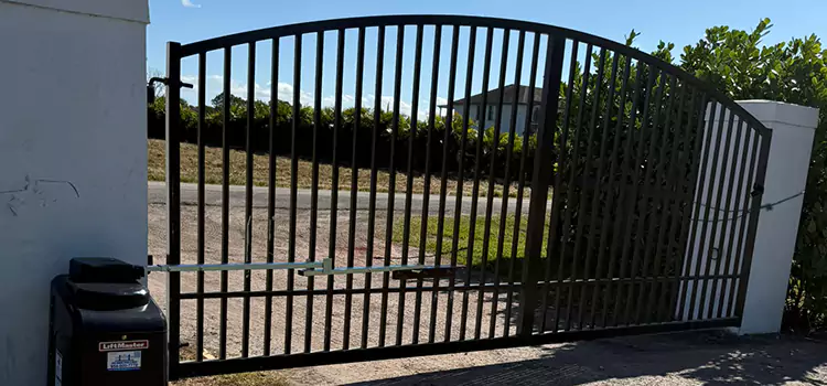 Driveway Fence Repair Marana